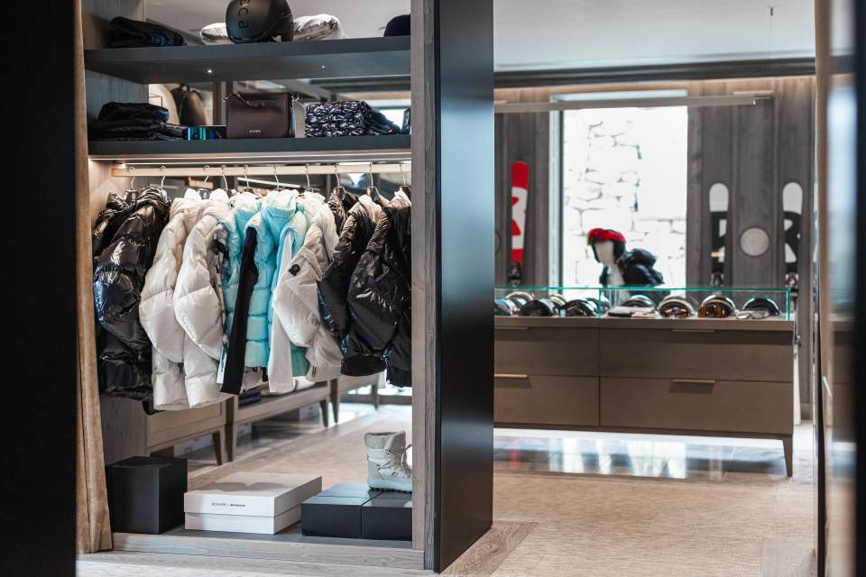 Ski Shop Bogner Bernard Orcel, Le K2 Chogori hôtel de luxe et spa 5 étoiles à Val d'Isère
